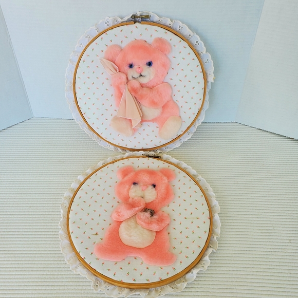 2 Applique Teddy Bear Wall Hanging 10" Pink Cottagecore Round Handmade - Picture 1 of 6